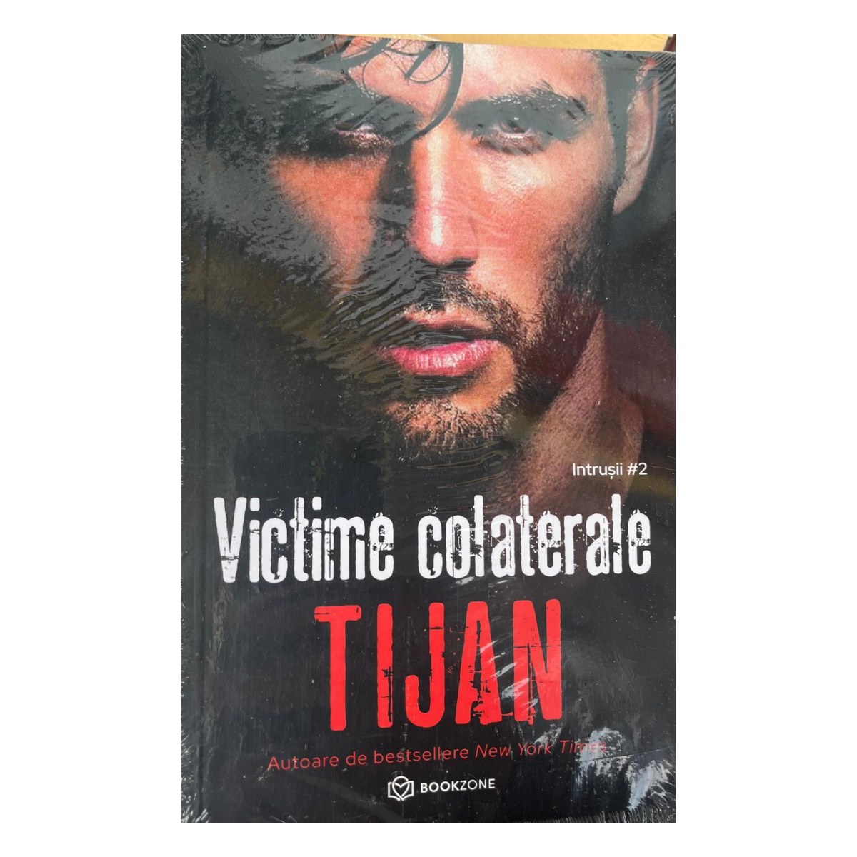Victime colaterale (Intrușii #2)